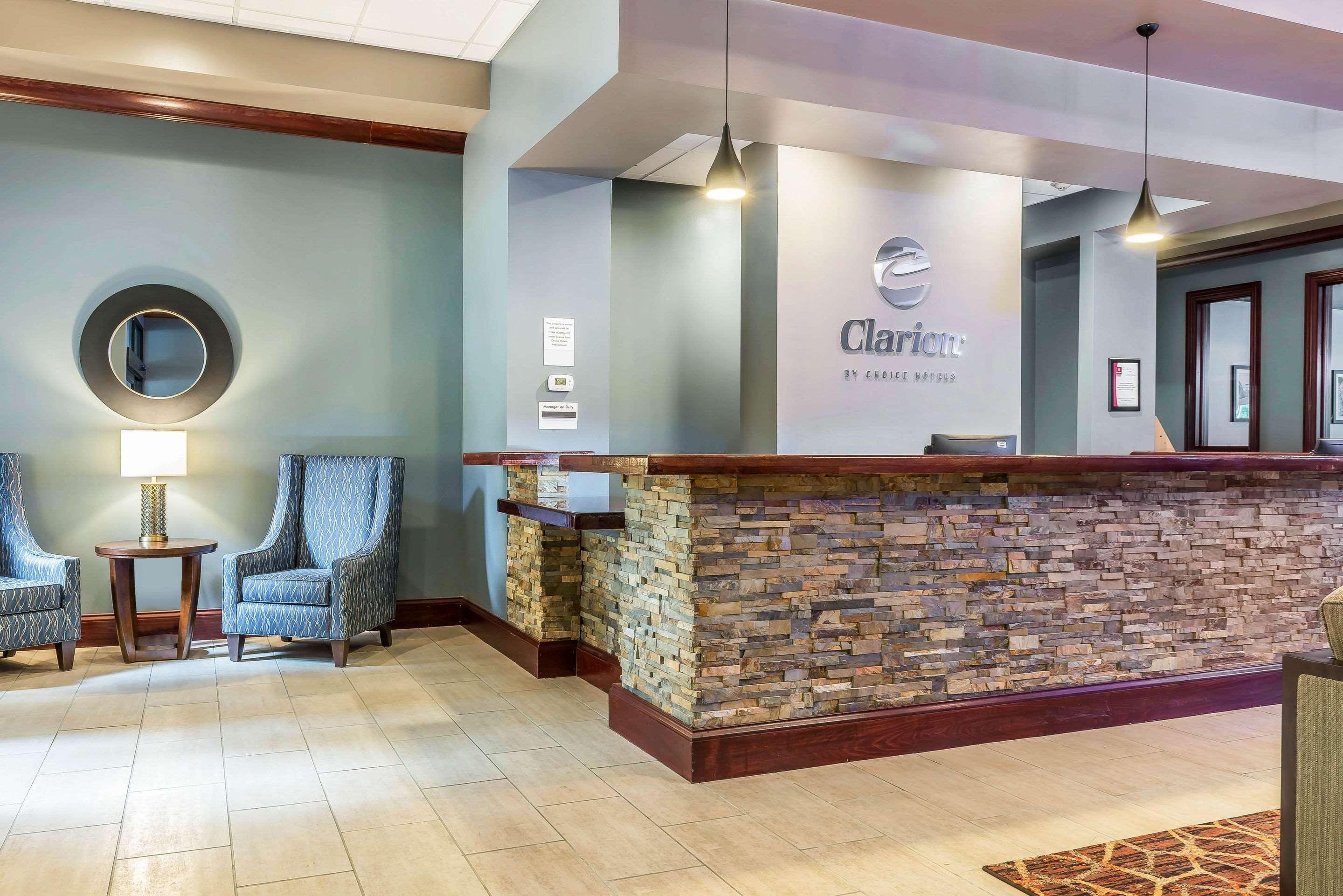 Clarion Inn Belle Vernon Exteriér fotografie