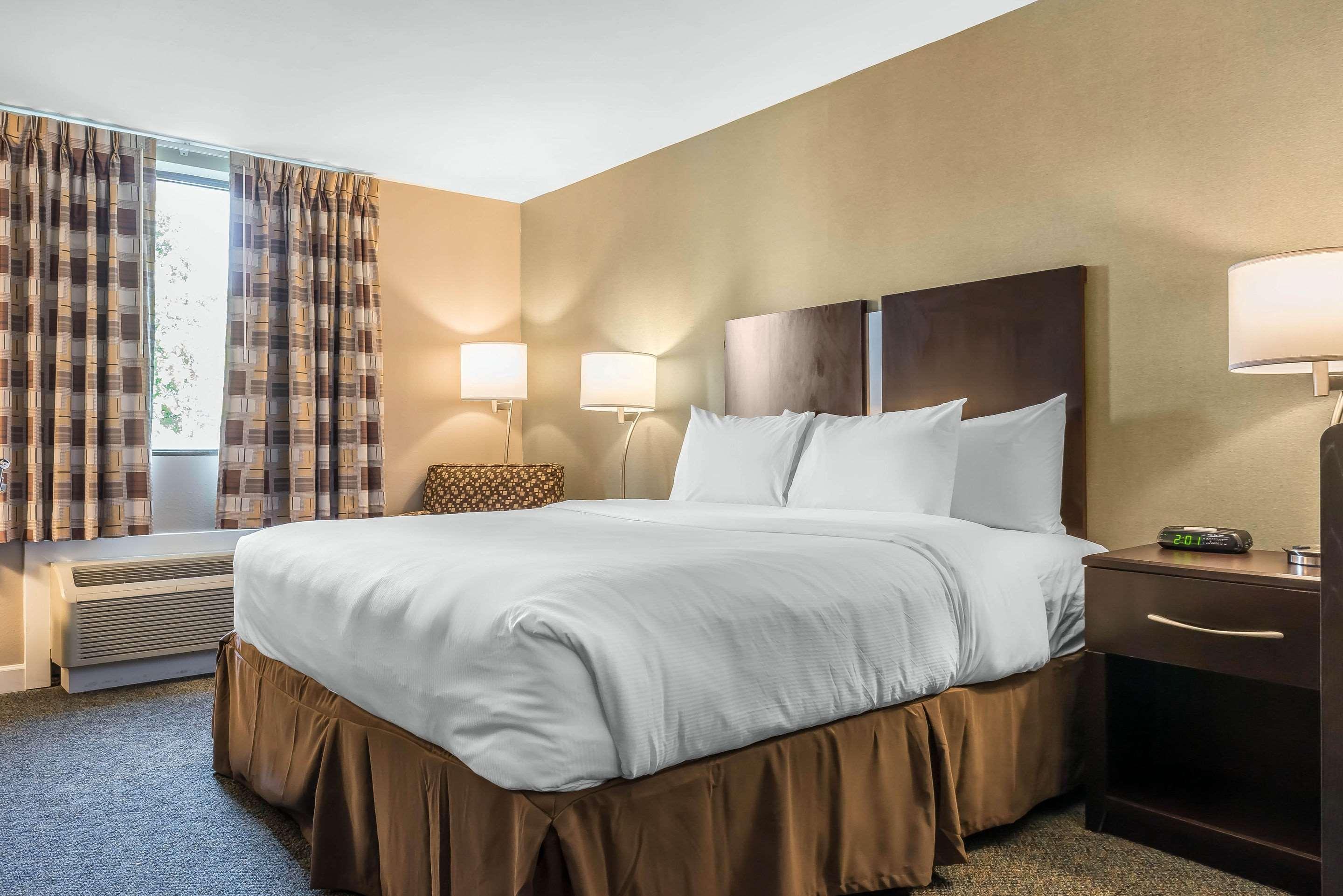 Clarion Inn Belle Vernon Exteriér fotografie
